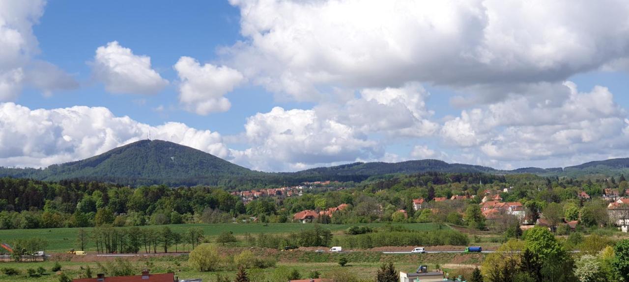 Apartamenty Podzamcze Wałbrzych Dış mekan fotoğraf