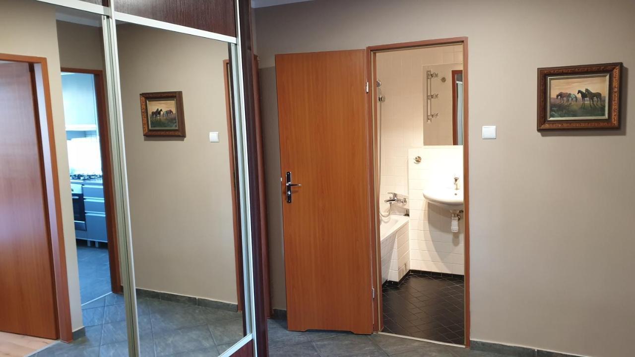 Apartamenty Podzamcze Wałbrzych Dış mekan fotoğraf