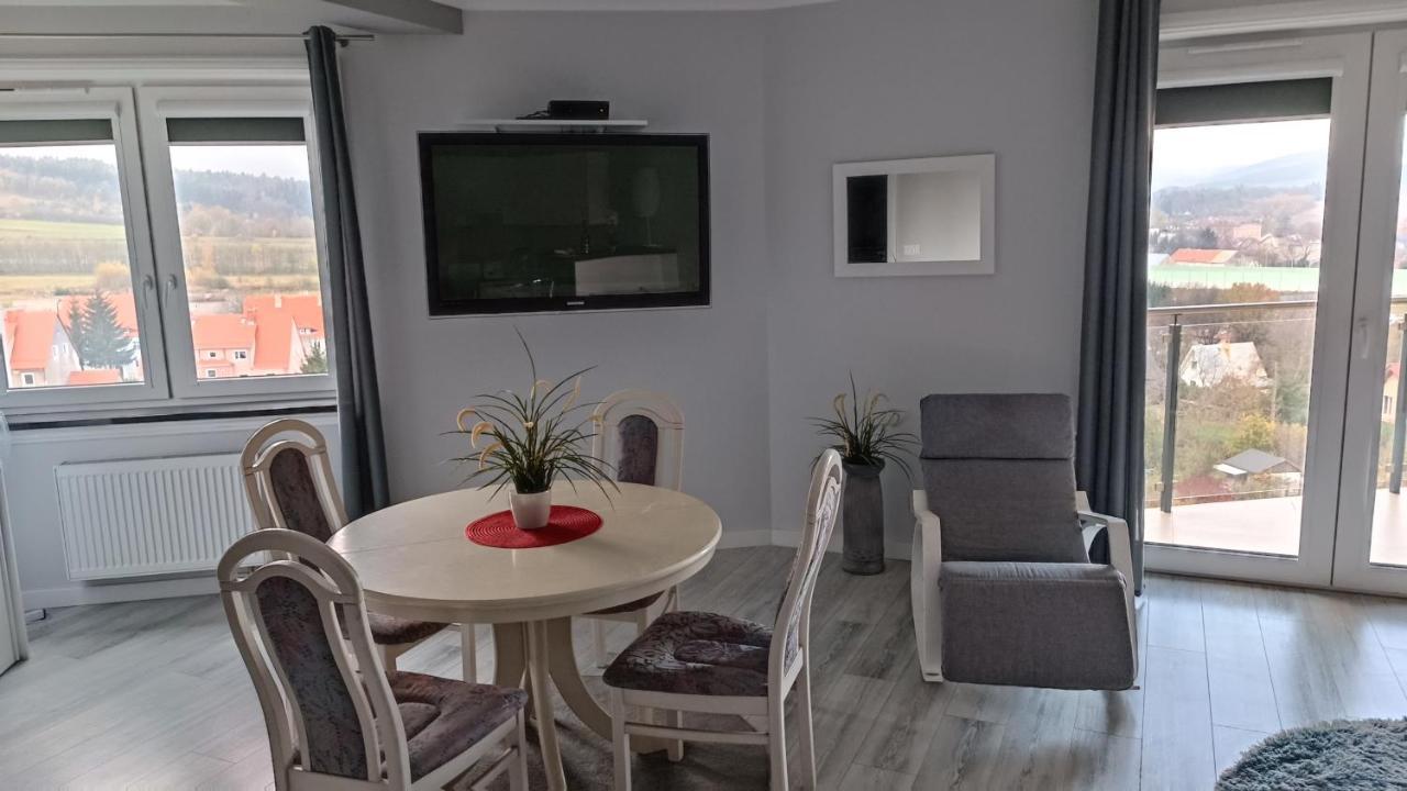 Apartamenty Podzamcze Wałbrzych Dış mekan fotoğraf