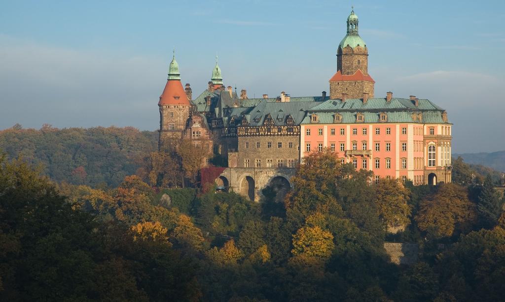Apartamenty Podzamcze Wałbrzych Oda fotoğraf