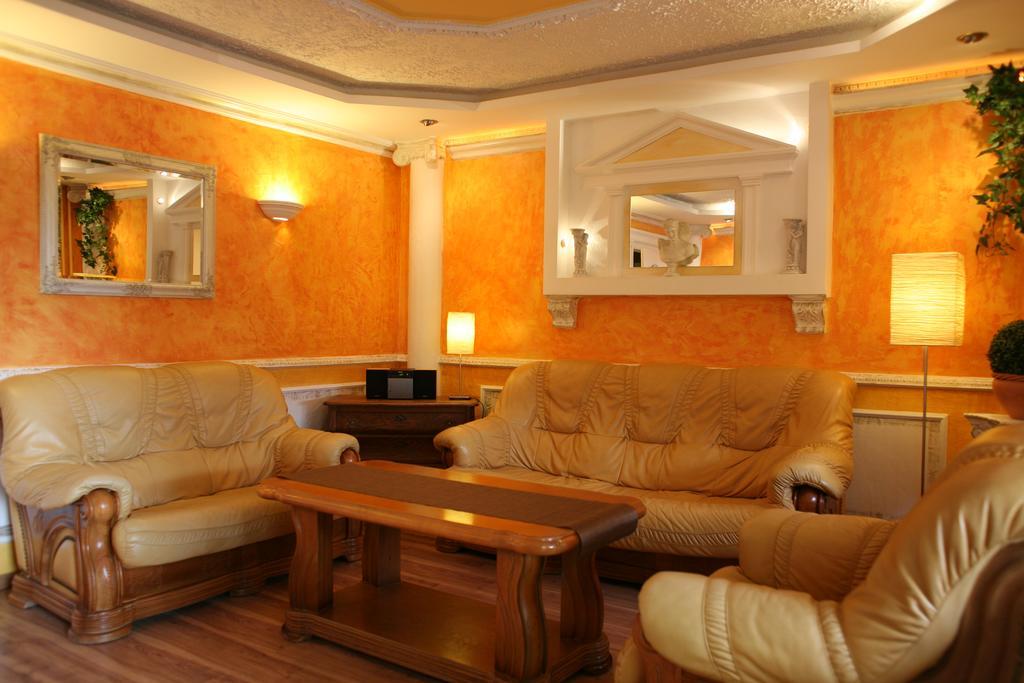 Apartamenty Podzamcze Wałbrzych Oda fotoğraf